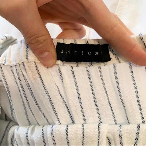 SANCTUARY Off The Shoulder Top w/ Bell Sleeves - Picture 6 of 6